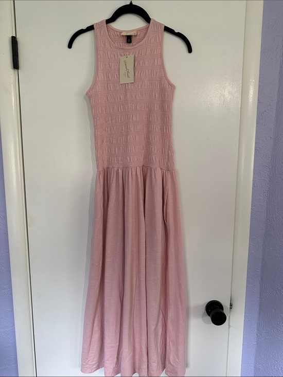 Universal Thread Dresses & Skirts - Universal Thread sleeveless Pink Sleeveless Maxi Dress Size M NWT with Pockets